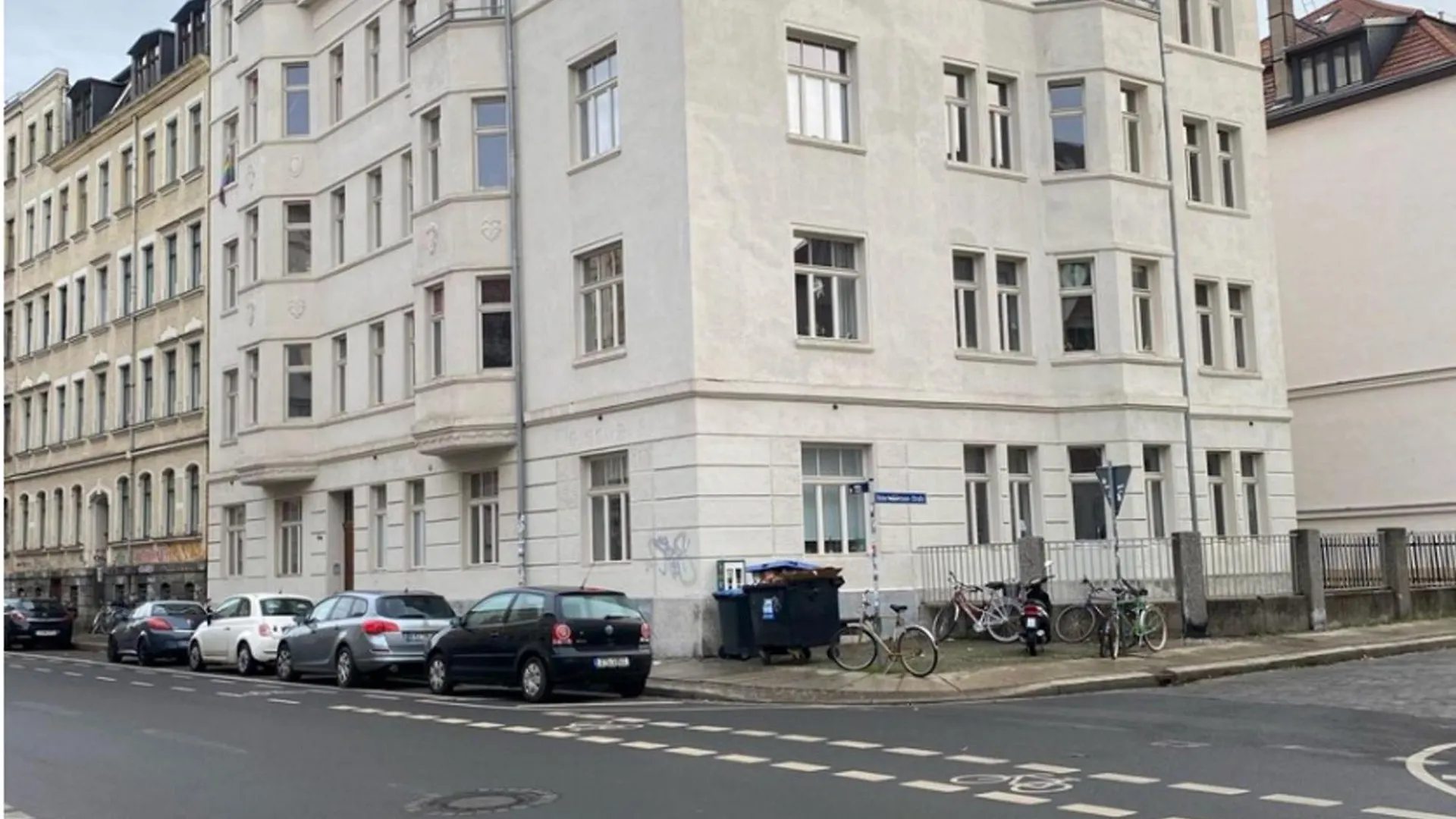 Homy I Altbaucharme Netflix Und Wlan Apartment Leipzig